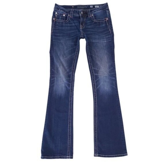 Miss Me Boot Bootcut Y2K Low Rise Jeans Size 28 Bling Cross Pocket - Picture 2 of 12